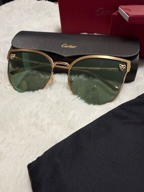 Cartier Gold Frame Sunglasses with brown Lenses * authentic*** CT0198S-003